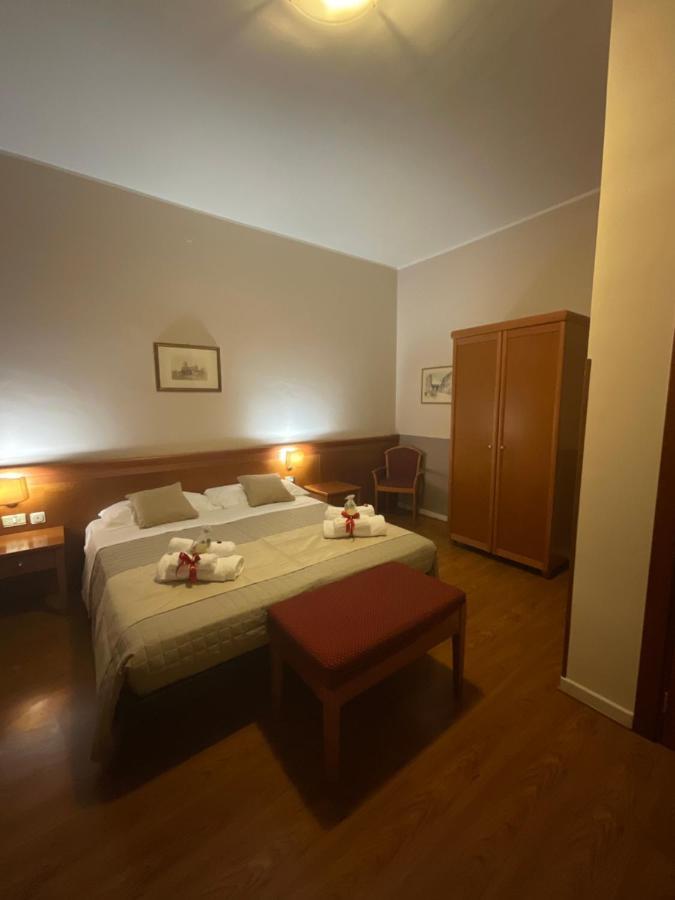 La Terrazza Dei Ciliegi Hotell Santa Maria Degli Angeli  Exteriör bild